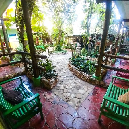 Hostal Dona Chava Pedernales Ngoại thất bức ảnh