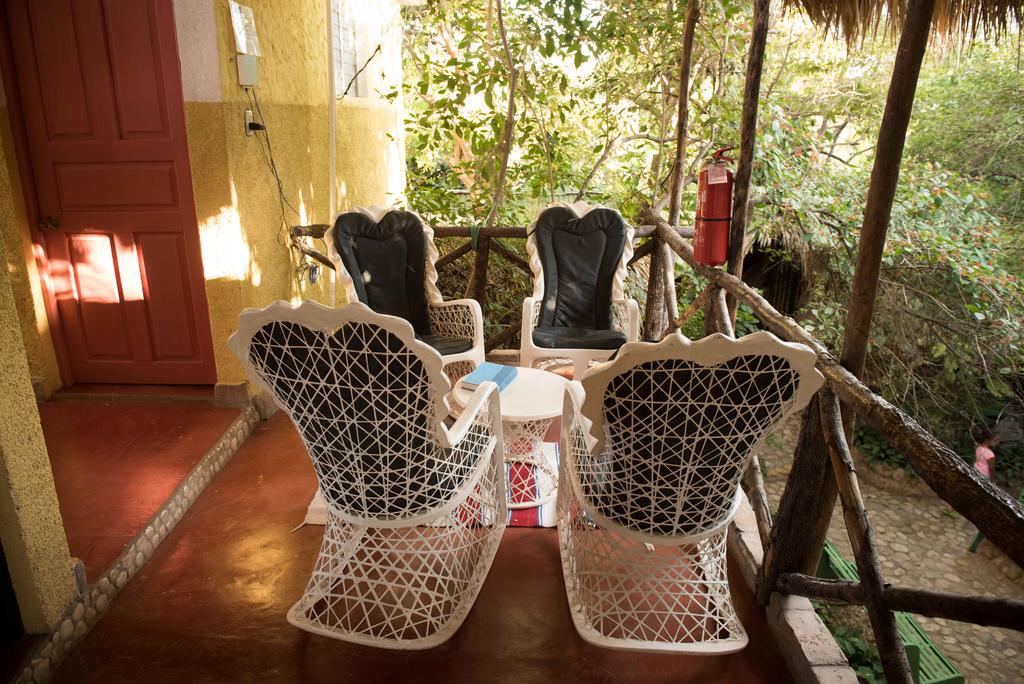 Hostal Dona Chava Pedernales Ngoại thất bức ảnh