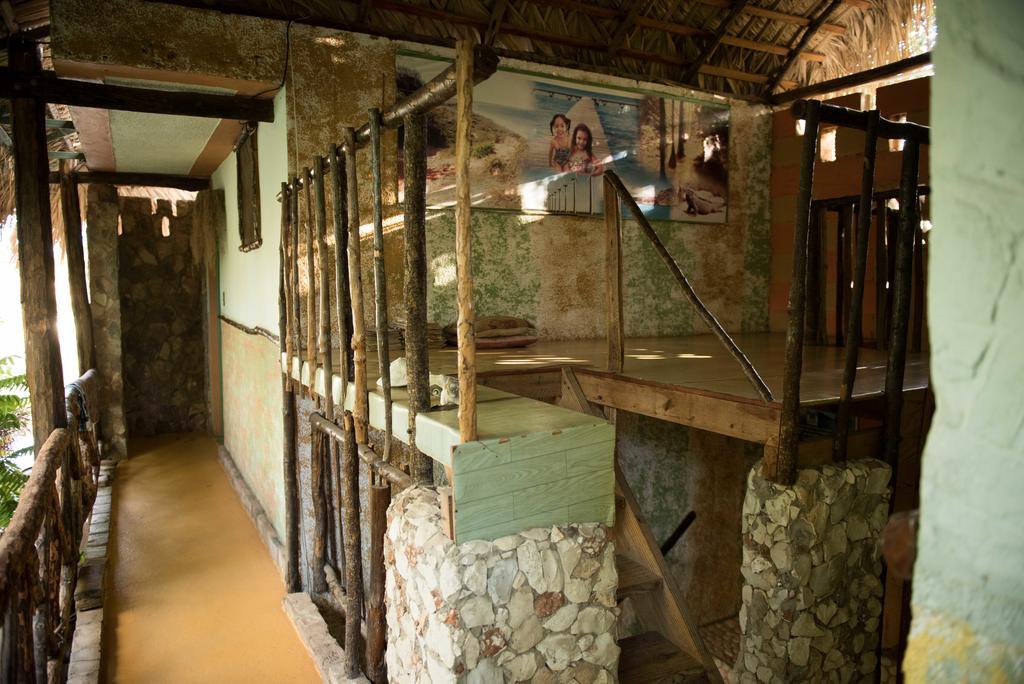 Hostal Dona Chava Pedernales Ngoại thất bức ảnh