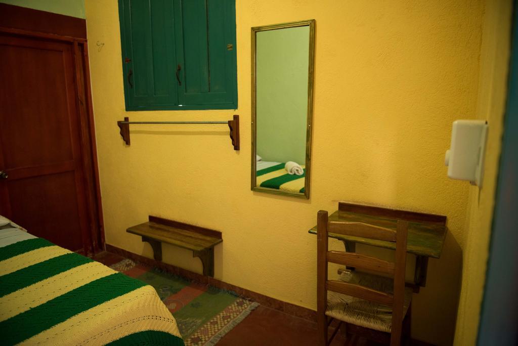 Hostal Dona Chava Pedernales Ngoại thất bức ảnh