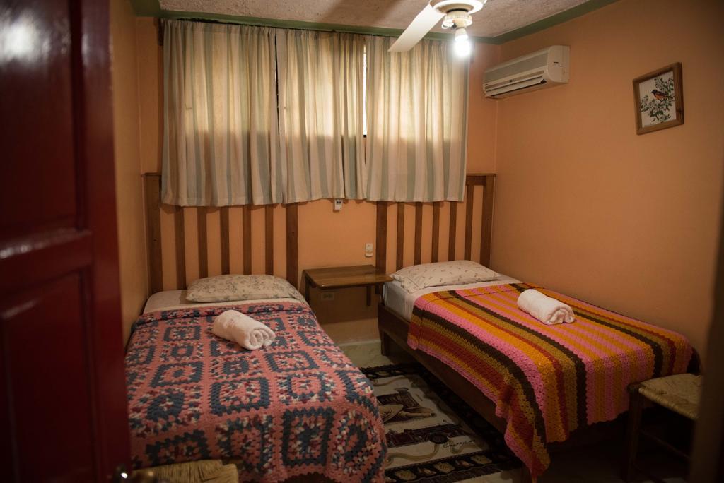 Hostal Dona Chava Pedernales Ngoại thất bức ảnh
